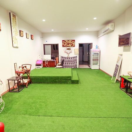 The Sun Hostel Чиангмай Екстериор снимка