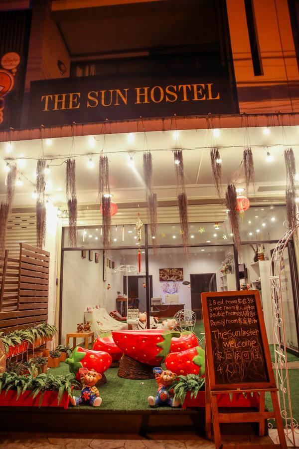 The Sun Hostel Чиангмай Екстериор снимка