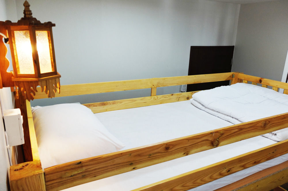 The Sun Hostel Чиангмай Екстериор снимка