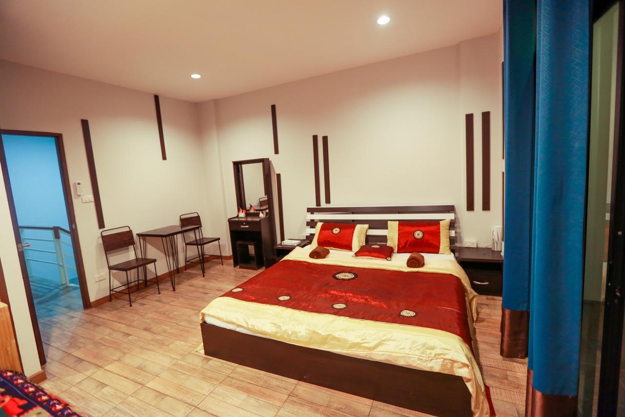 The Sun Hostel Чиангмай Екстериор снимка