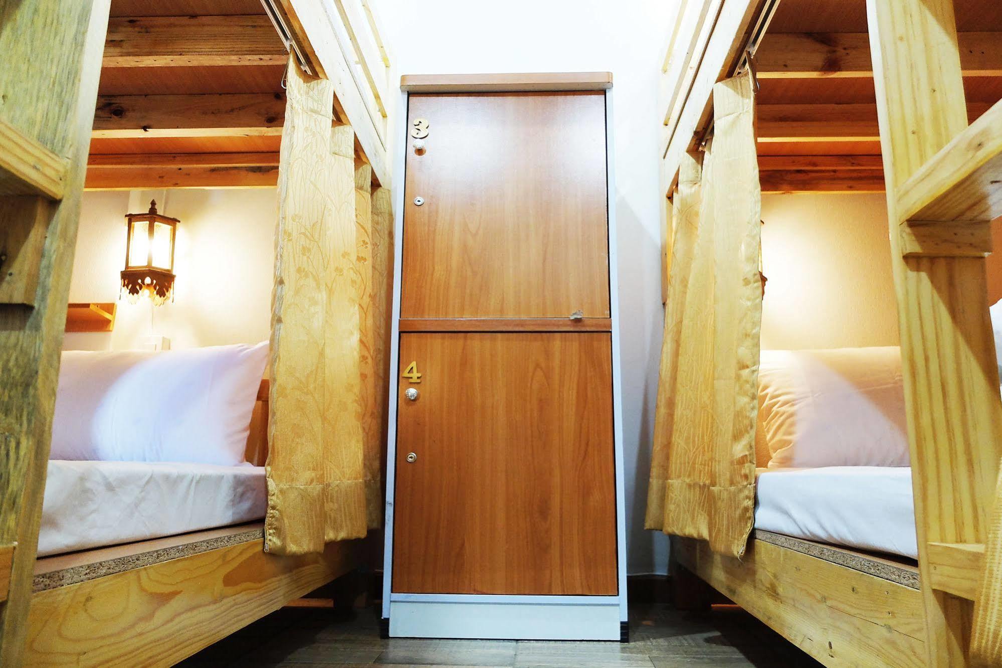 The Sun Hostel Чиангмай Екстериор снимка