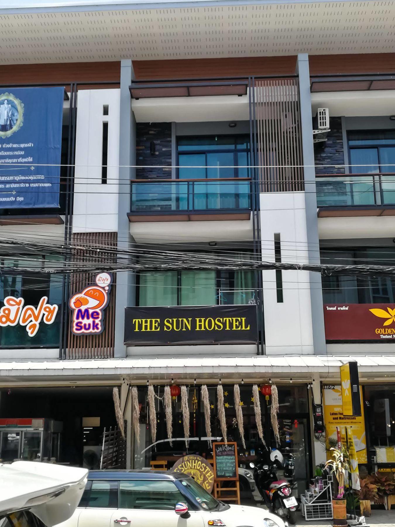 The Sun Hostel Чиангмай Екстериор снимка